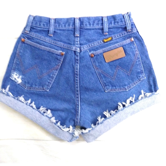 Wrangler Pants - Vintage Wrangler High Waisted Distressed Shorts 26